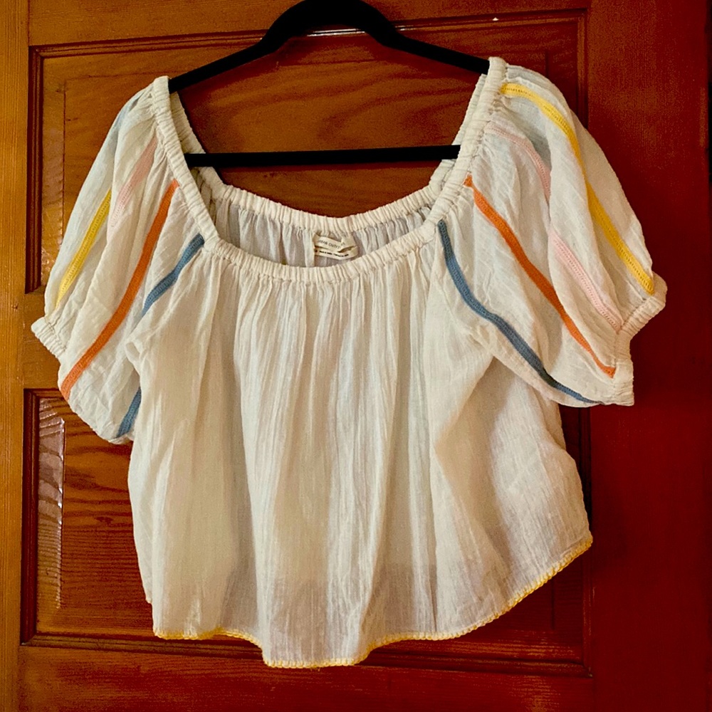 Urban Outfitters-Crop Top